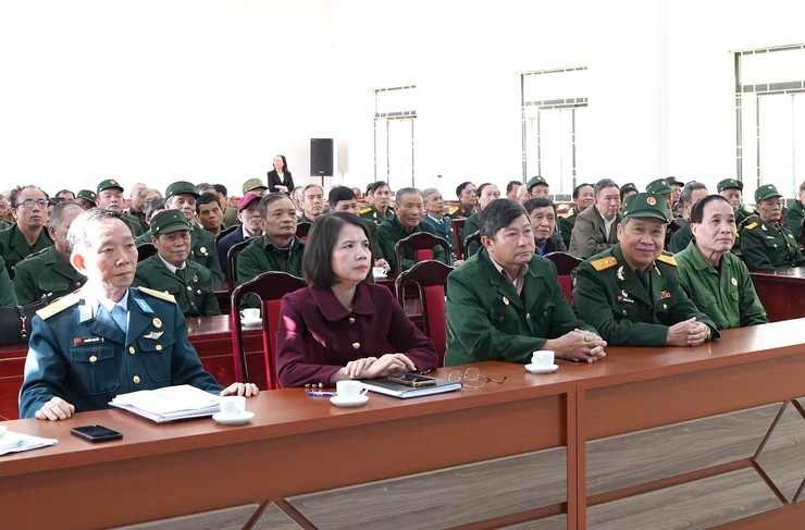 Hội Cựu chiến binh xã Bát Tràng mạn đàm tiểu sử người ứng cử đại biểu Quốc hội khoá XVI và đại biểu HĐND các cấp nhiệm kỳ 2026 - 2031- Ảnh 1.