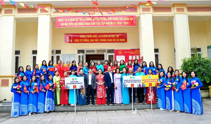 Xã Sơn Đồng tuyên truyền cổ động lưu động về Bầu cử Đại biểu Quốc hội khóa XVI và Đại biểu HĐND các cấp nhiệm kỳ 2026 – 2031- Ảnh 1.