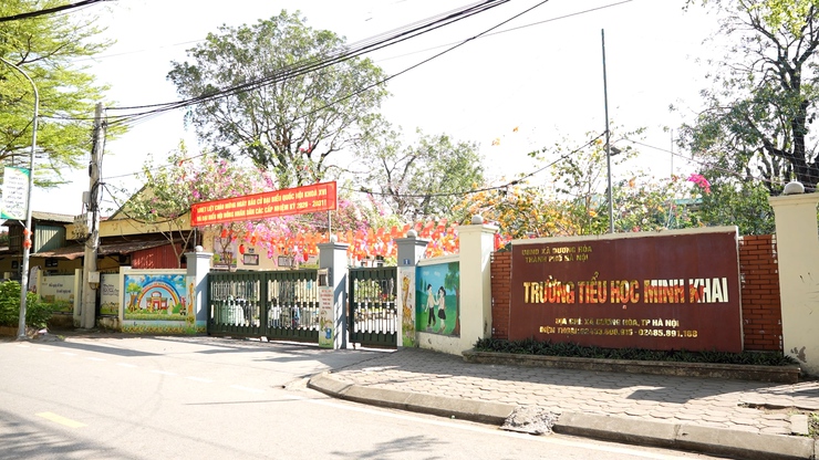 Dương Hoà đa dạng hình thức tuyên truyền, cổ động trực quan về bầu cử - Ảnh 9.