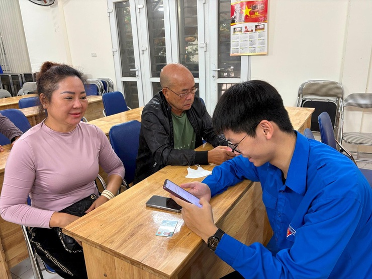 Tuổi trẻ Tây Hồ tích cực chuẩn bị cho ngày hội non sông- Ảnh 4.