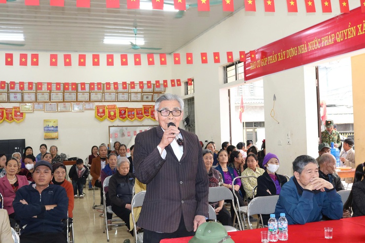 Các ứng cử viên đại biểu HĐND xã Quảng Bị nhiệm kỳ 2026 -2031, Đơn vị bầu cử số 09, đã hoàn thành tiếp xúc cử tri, vận động bầu cử tại 07 thôn gồm: thôn Bến, Đồng Dâu, thôn Leo, Giữa, thôn Và, thôn Đừn và thôn Đầm- Ảnh 4.