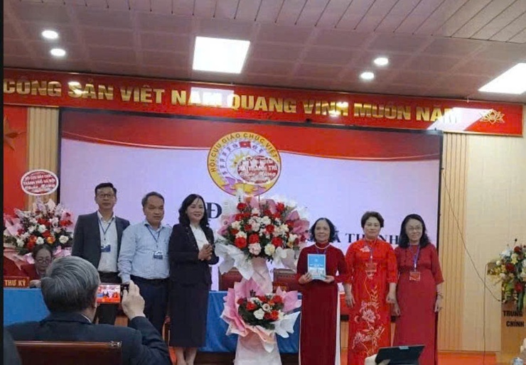 ĐẠI HỘI ĐẠI BIỂU HỘI CỰU GIÁO CHỨC XÃ THANH TRÌ NHIỆM KỲ 2026 – 2031 THÀNH CÔNG TỐT ĐẸP- Ảnh 2.