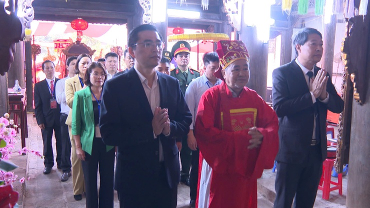 Lãnh đạo xã Thanh Trì dự khai mạc Lễ hội truyền thống làng Yên Mỹ Xuân Bính Ngọ 2026- Ảnh 2.