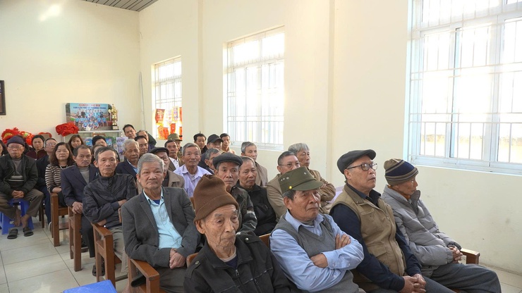 Cử tri thôn Tân Dân 1 tin tưởng, kỳ vọng vào các ứng cử viên đại biểu HĐND xã Thanh Oai- Ảnh 2.