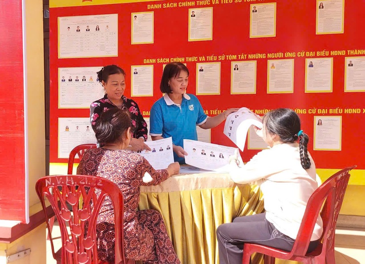 Khí thế đoàn kết ở Thư Lâm trong mùa xuân bầu cử- Ảnh 9.