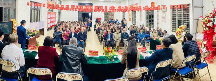 TIẾP XÚC CỬ TRI THÔN NGỌC ĐÌNH – 8 ỨNG CỬ VIÊN HĐND XÃ ĐƠN VỊ BẦU CỬ SỐ 4 TRÌNH BÀY CHƯƠNG TRÌNH HÀNH ĐỘNG- Ảnh 5.