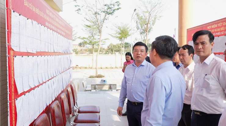Đoàn công tác số 5 Thành ủy Hà Nội kiểm tra công tác bầu cử tại xã Thiên Lộc- Ảnh 7.