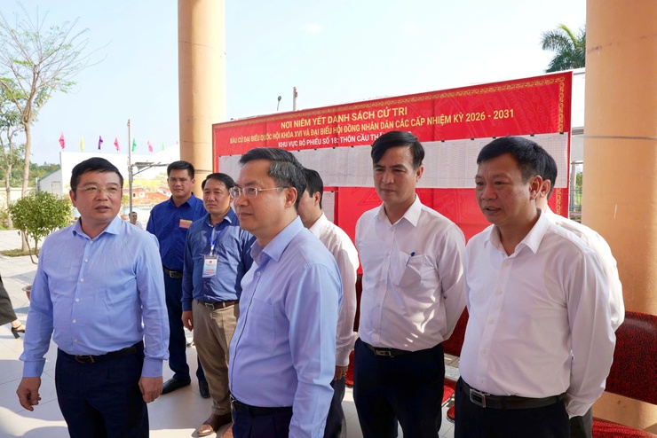 Đoàn công tác số 5 Thành ủy Hà Nội kiểm tra công tác bầu cử tại xã Thiên Lộc- Ảnh 3.