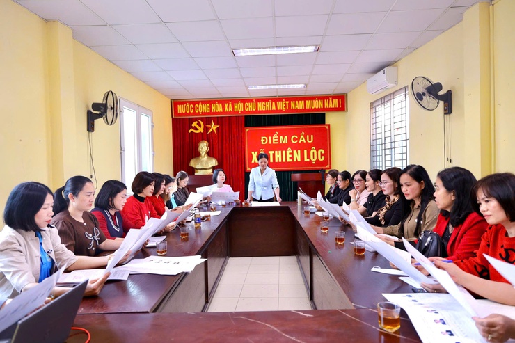 Hội LHPN xã Thiên Lộc mạn đàm tiểu sử ứng cử viên đại biểu Quốc hội khóa XVI và đại biểu HĐND các cấp, nhiệm kỳ 2026 – 2031- Ảnh 1.