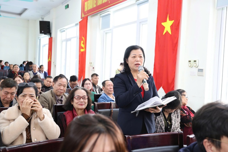 Phường Kiến Hưng phát huy dân chủ qua hội nghị mạn đàm tiểu sử ứng cử viên Đại biểu Quốc hội và HĐND các cấp- Ảnh 4.