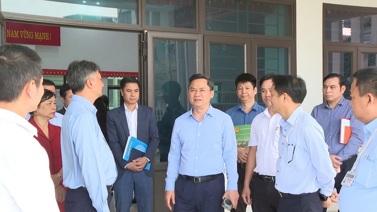 Đoàn công tác số 5 của Thành ủy Hà Nội kiểm tra công tác chuẩn bị bầu cử tại Đơn vị bầu cử số 2, thôn Ngọc Chi- Ảnh 9.