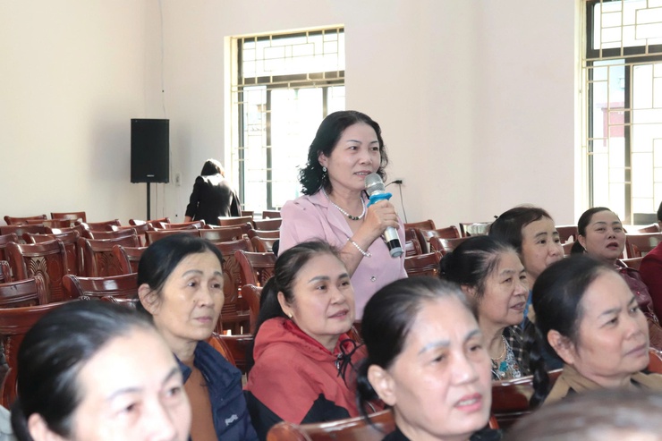 Hội Nông dân xã Bát Tràng mạn đàm tiểu sử người ứng cử đại biểu Quốc hội khóa XVI và đại biểu HĐND các cấp, nhiệm kỳ 2026-2031- Ảnh 4.