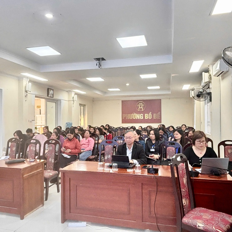 TRẠM Y TẾ PHƯỜNG BỒ ĐỀ TRIỂN KHAI PHƯƠNG ÁN BỐ TRÍ ỨNG TRỰC Y TẾ PHỤC VỤ CÔNG TÁC BẦU CỬ- Ảnh 2.