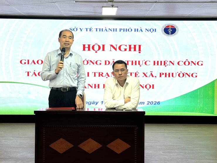 Sở Y tế Hà Nội giao ban, tập huấn, hướng dẫn thực hiện công tác dược cho 126 trạm y tế xã, phường- Ảnh 1.