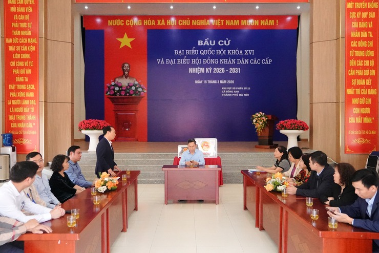 LÃNH ĐẠO TP HÀ NỘI KHẢO SÁT CÔNG TÁC BẦU CỬ TẠI XÃ ĐÔNG ANH- Ảnh 2.