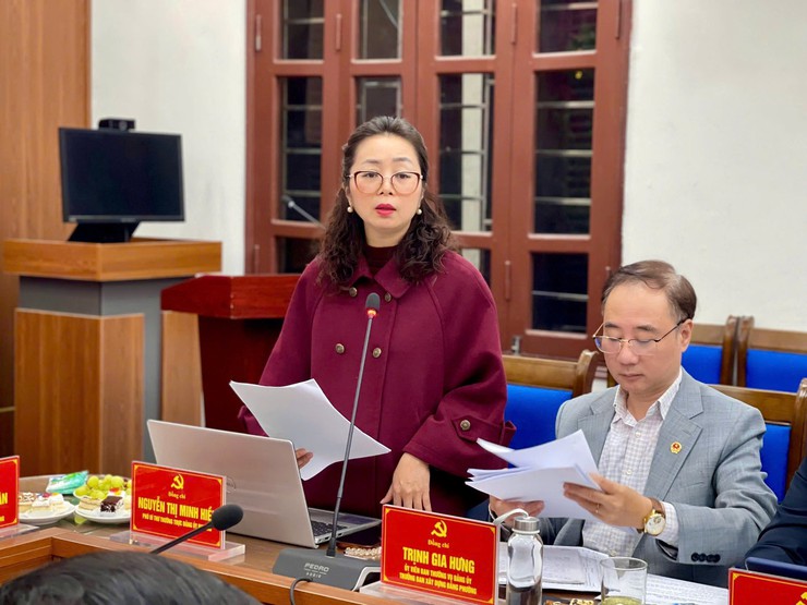 ĐẢNG ỦY PHƯỜNG LÁNG TỔ CHỨC HỘI NGHỊ LẦN THỨ NĂM BAN CHẤP HÀNH ĐẢNG BỘ PHƯỜNG KHÓA I, NHIỆM KỲ 2025–2030- Ảnh 6.