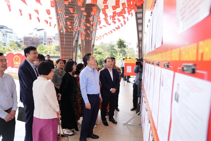 LÃNH ĐẠO TP HÀ NỘI KHẢO SÁT CÔNG TÁC BẦU CỬ TẠI XÃ ĐÔNG ANH- Ảnh 1.