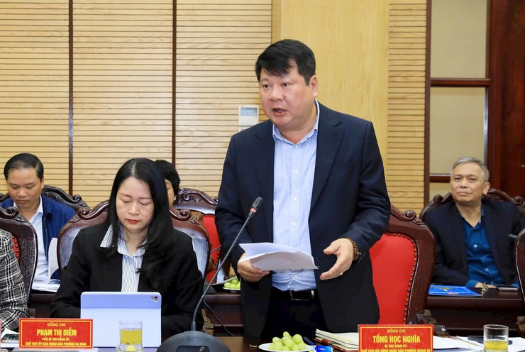 Chủ tịch UBND TP Hà Nội Vũ Đại Thắng kiểm tra công tác chuẩn bị bầu cử tại các phường: Ba Đình, Ngọc Hà, Giảng Võ.- Ảnh 2.