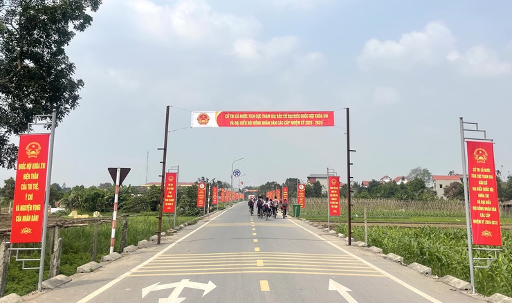 Xã Phúc Lộc đẩy mạnh ứng dụng trí tuệ nhân tạo và chuyển đổi số trong công tác bầu cử- Ảnh 3.