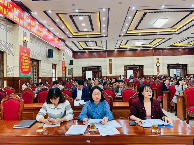 Phúc Thọ tập huấn quy trình, nghiệp vụ phục vụ ngày bầu cử Quốc hội khóa XVI và HĐND các cấp- Ảnh 3.