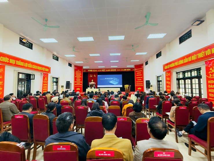 Đảng ủy phường Phú Lương tập huấn nghiệp vụ sử dụng Hệ thống thông tin giải quyết TTHC của Đảng- Ảnh 3.