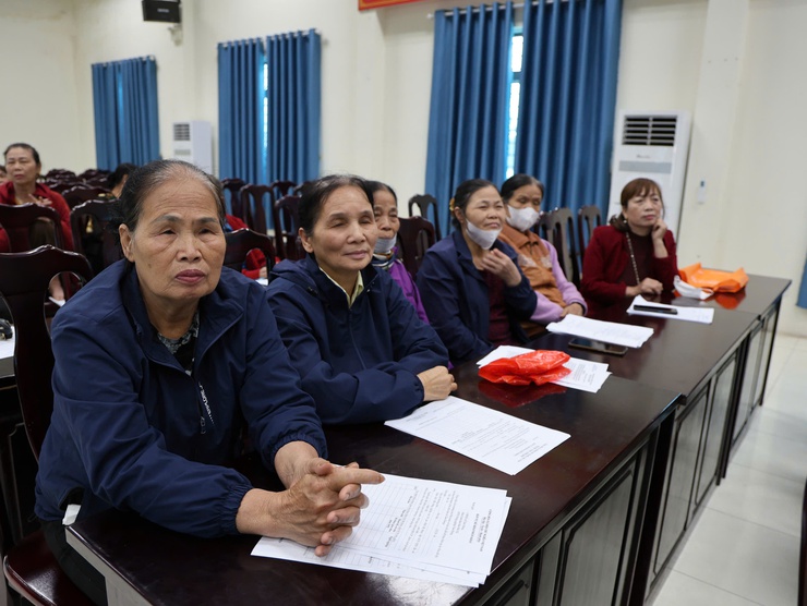 Xã Tam Hưng tổ chức hội nghị họp dân thôn Bùi Xá về công tác giải phóng mặt bằng Dự án Khu đô thị thể thao Olympic- Ảnh 10.