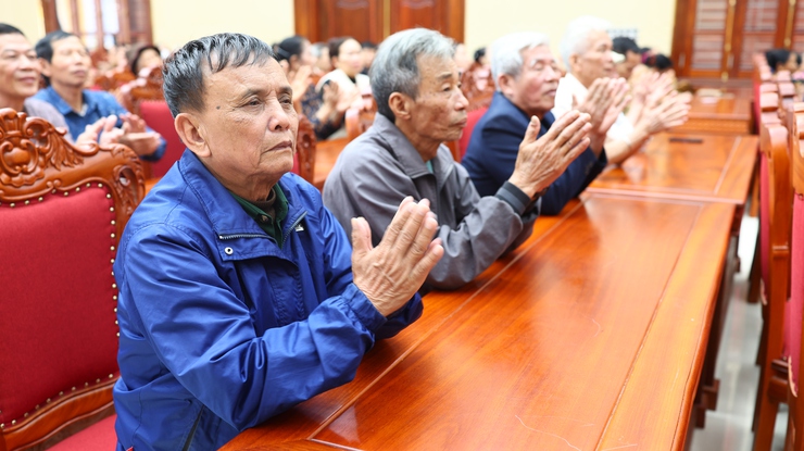 THẠCH THẤT: HỘI NGHỊ TIẾP XÚC CỬ TRI VẬN ĐỘNG BẦU CỬ TẠI ĐƠN VỊ BẦU CỬ SỐ 5 - Ảnh 11.