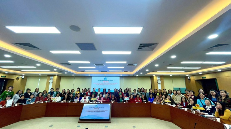 Phụ nữ phường Đống Đa tổ chức Hội nghị mạn đàm  tiểu sử các ứng cử viên đại biểu Quốc hội khóa XVI và HĐND các cấp nhiệm kỳ 2026-2031- Ảnh 3.