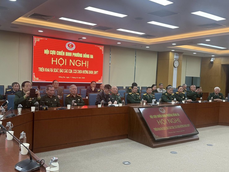 Hội CCB phường Đống Đa mạn đàm tiểu sử các đồng chí ứng cử viên đại biểu Quốc hội và HĐND các cấp, nhiệm kỳ 2026-2031- Ảnh 1.