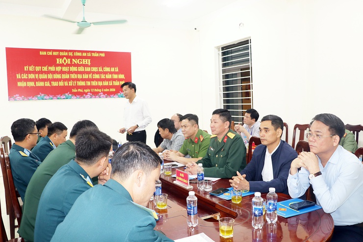 Hội nghị ký kết quy chế phối hợp hoạt động giữa Ban Chỉ huy Quân sự xã, Công an xã và các đơn vị quân đội đóng quân trên địa bàn- Ảnh 1.