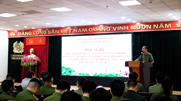Công an xã Mỹ Đức triển khai phương án bảo đảm an ninh trật tự, bảo vệ các điểm bầu cử đại biểu Quốc hội khoá XVI và đại biểu HĐND các cấp nhiệm kỳ 2026 – 2031- Ảnh 9.