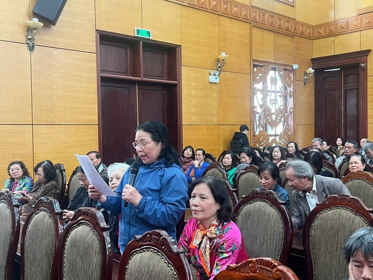 Phường Tây Hồ tổ chức tiếp xúc cử tri với người ứng cử đại biểu HĐND tại đơn vị bầu cử số 02- Ảnh 7.