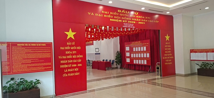 Phường Thanh Xuân rực rỡ cờ, hoa chào mừng ngày bầu cử Đại biểu Quốc hội khóa XVI và đại biểu HĐND các cấp nhiệm kỳ 2026-2031- Ảnh 5.