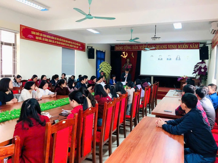 CÁC NHÀ TRƯỜNG TRÊN ĐỊA BÀN XÃ THƯ LÂM TỔ CHỨC HỘI NGHỊ MẠN ĐÀM VỀ CƠ CẤU, TIÊU CHUẨN ĐẠI BIỂU QUỐC HỘI KHÓA XVI VÀ ĐẠI BIỂU HĐND CÁC CẤP NHIỆM KỲ 2026 – 2031- Ảnh 3.