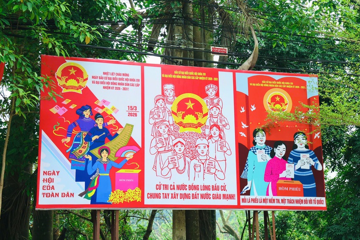 Phú Nghĩa trang trí cờ hoa rực rỡ chào mừng Ngày bầu cử 15/3/2026- Ảnh 17.