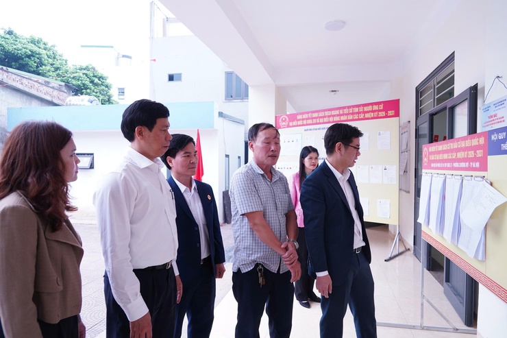 Đoàn kiểm tra, giám sát số 04 của Ủy ban MTTQ thành phố Hà Nội kiểm tra công tác bầu cử tại phường Chương Mỹ- Ảnh 14.