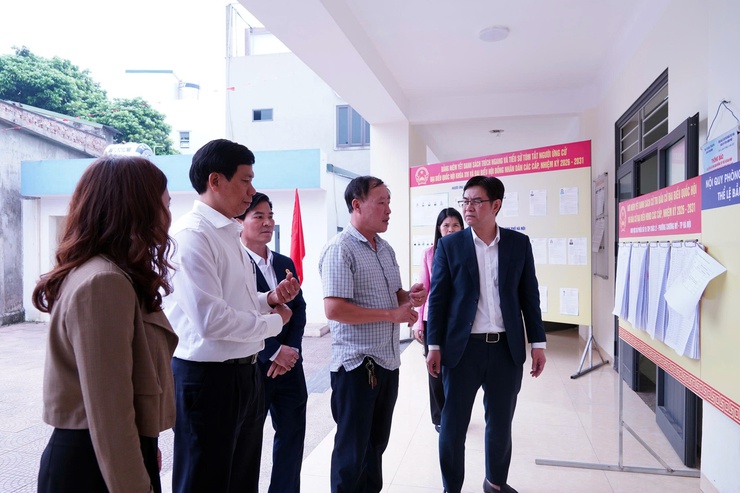 Đoàn kiểm tra, giám sát số 04 của Ủy ban MTTQ thành phố Hà Nội kiểm tra công tác bầu cử tại phường Chương Mỹ- Ảnh 15.