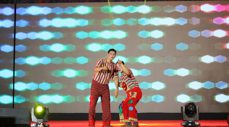 Rực rỡ đêm nghệ thuật chào mừng ngày hội bầu cử tại xã Quốc Oai- Ảnh 13.