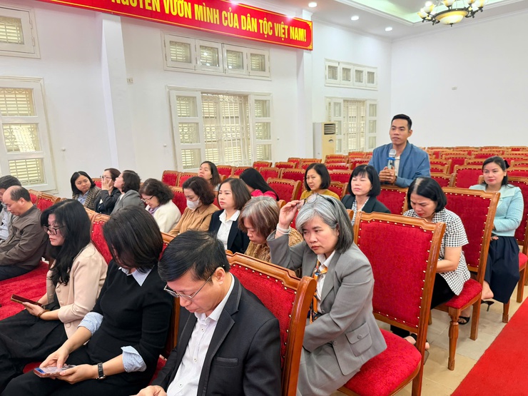 Cơ quan Đảng ủy – Ủy ban MTTQ Việt Nam và Cơ quan HĐND & UBND phường Bồ Đề tổ chức hội nghị mạn đàm tiểu sử các ứng cử viên- Ảnh 8.