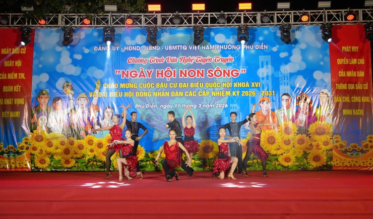 “Ngày Hội Non Sông”: Chương trình văn nghệ tuyên truyền chào mừng bầu cử đại biểu Quốc hội và đại biểu HĐND các cấp nhiệm kỳ 2026-2031- Ảnh 6.