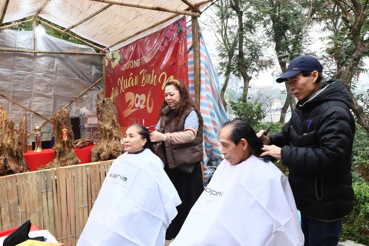 PHƯỜNG VĂN MIẾU - QUỐC TỬ GIÁM CHĂM LO THIẾT THỰC ĐỂ TẤT CẢ ĐOÀN VIÊN, NGƯỜI LAO ĐỘNG VUI ĐÓN TẾT- Ảnh 6.