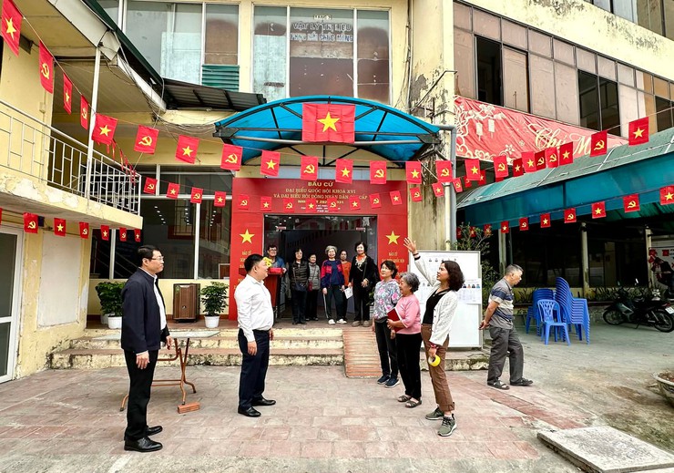 PHƯỜNG VĂN MIẾU - QUỐC TỬ GIÁM CHUẨN BỊ CHU ĐÁO CHO NGÀY HỘI NON SÔNG- Ảnh 2.