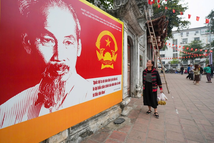 CÁC ĐIỂM BẦU CỬ TẠI PHƯỜNG VĂN MIẾU - QUỐC TỬ GIÁM SẴN SÀNG CHO NGÀY HỘI NON SÔNG- Ảnh 1.