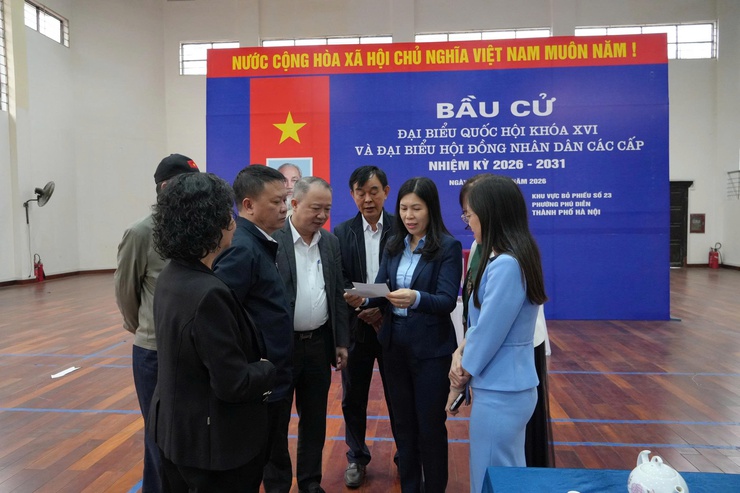 Đoàn kiểm tra, giám sát số 02 Uỷ ban MTTQ Việt Nam TP. Hà Nội làm việc với các phường Phú Diễn, Tây Tự, Xuân Đỉnh, Đông Ngạc về công tác bầu cử đại biểu Quốc hội khoá XVI và đại biểu HĐND các cấp nhiệm kỳ 2026 - 2031- Ảnh 10.