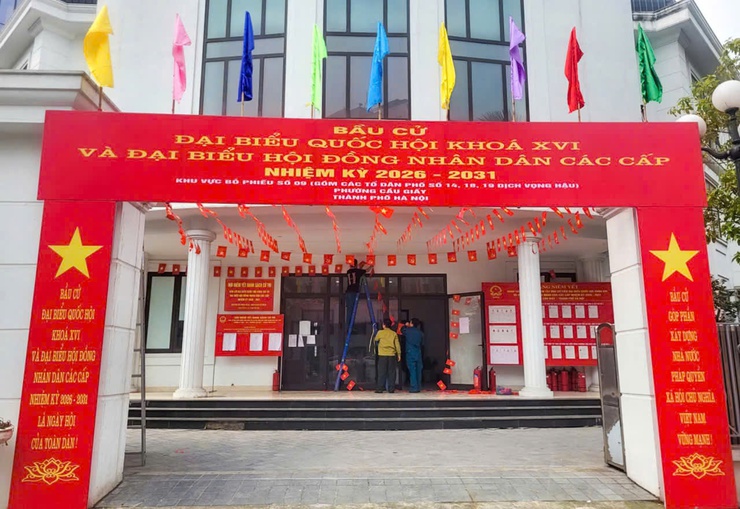 CẦU GIẤY RỰC RỠ SẮC CỜ, HƯỚNG TỚI NGÀY HỘI TOÀN DÂN- Ảnh 1.