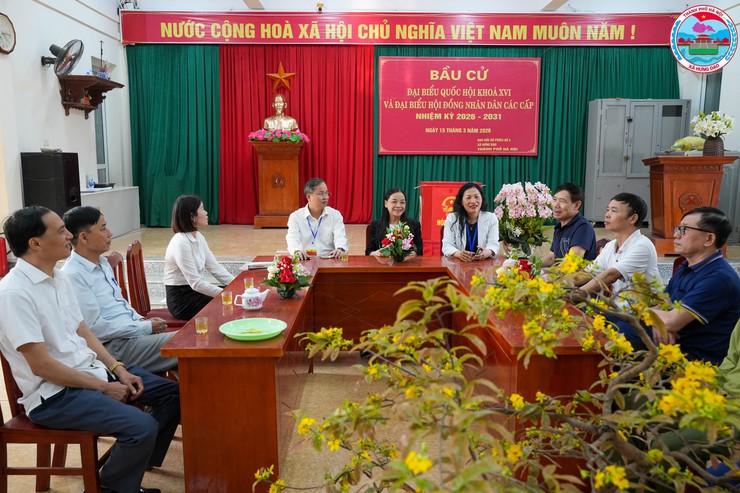 CHẤM THI CUỘC THI “GIỮ GÌN THÔN SÁNG, XANH, SẠCH, ĐẸP, AN TOÀN” THÁNG 3/2026- Ảnh 1.