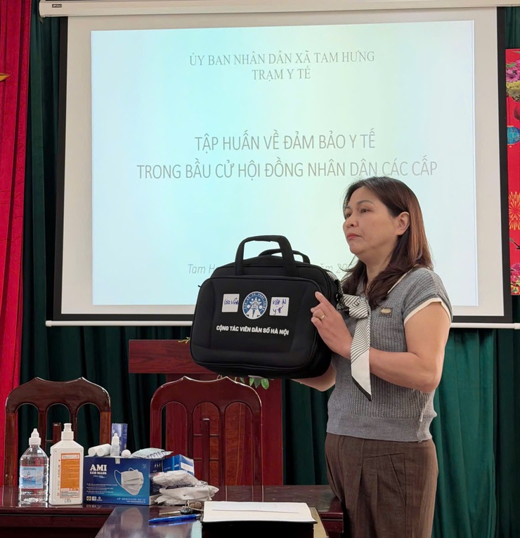 Trạm Y tế Tam Hưng bảo đảm cho công tác bầu cử diễn ra an toàn- Ảnh 2.