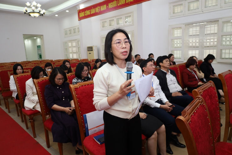 Cơ quan Đảng ủy – Ủy ban MTTQ Việt Nam và Cơ quan HĐND & UBND phường Bồ Đề tổ chức hội nghị mạn đàm tiểu sử các ứng cử viên- Ảnh 5.