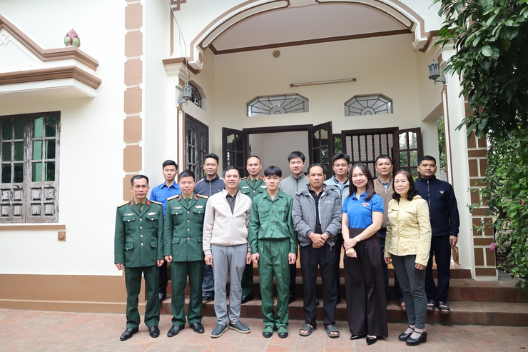 Hội đồng Nghĩa vụ quân sự xã đã tổ chức đoàn đến thăm, kiểm tra và động viên công dân dự phòng quân đội năm 2026- Ảnh 1.