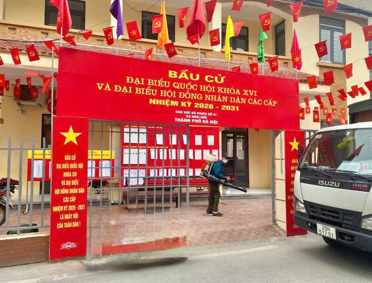 Trạm Y tế xã Hoài Đức chủ động phòng ngừa dịch bệnh, quyết tâm đảm bảo an toàn cho ngày hội toàn dân- Ảnh 1.